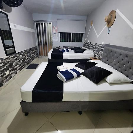 Hotel Medellin Calasanz Extérieur photo
