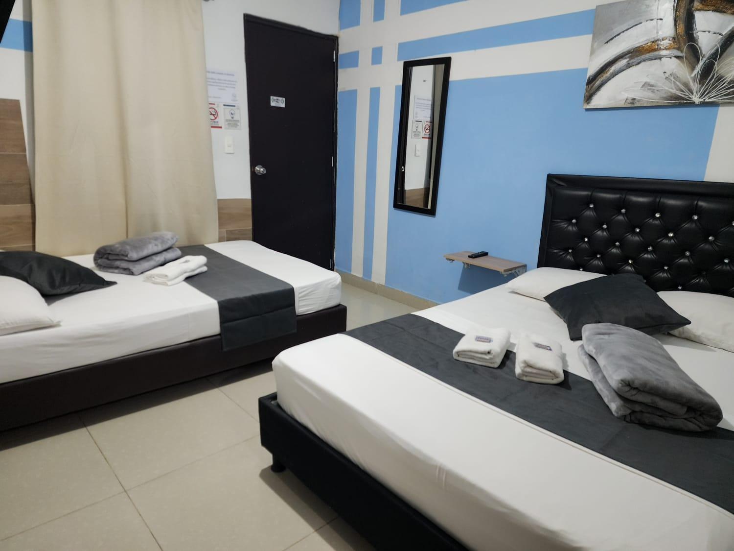 Hotel Medellin Calasanz Extérieur photo