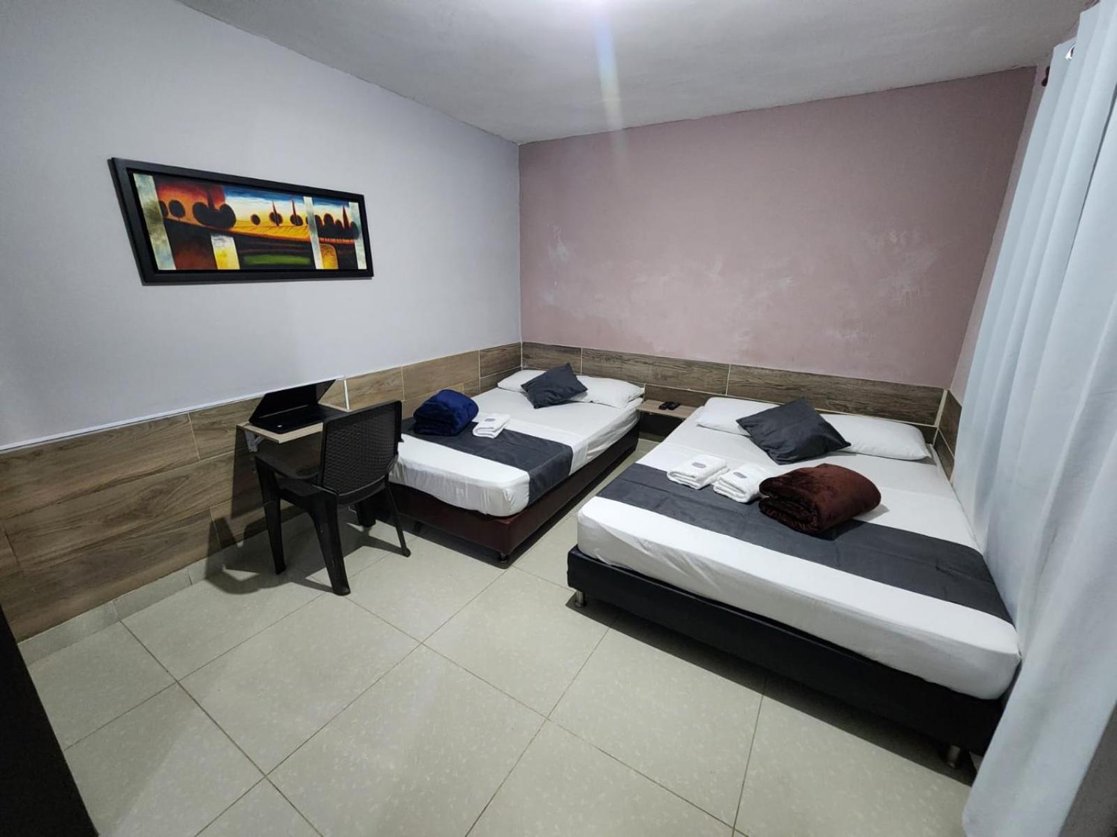 Hotel Medellin Calasanz Extérieur photo