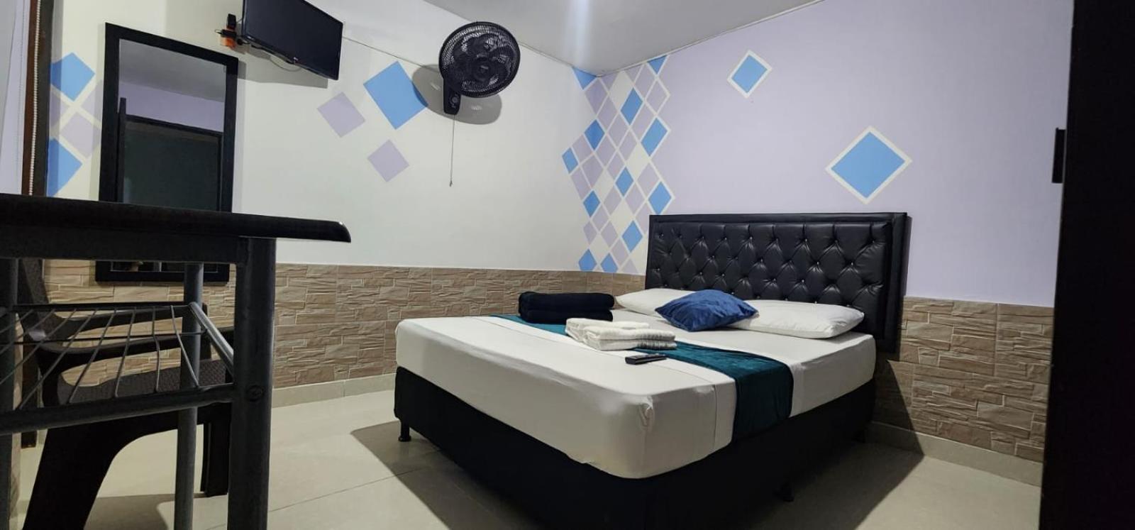 Hotel Medellin Calasanz Extérieur photo